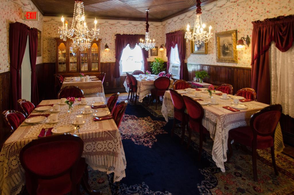 Angel Of The Sea Bed And Breakfast ケープ・メイ エクステリア 写真