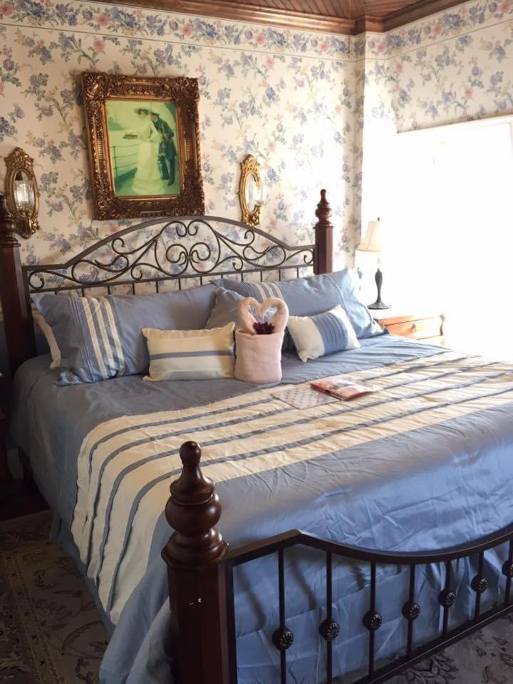 Angel Of The Sea Bed And Breakfast ケープ・メイ エクステリア 写真