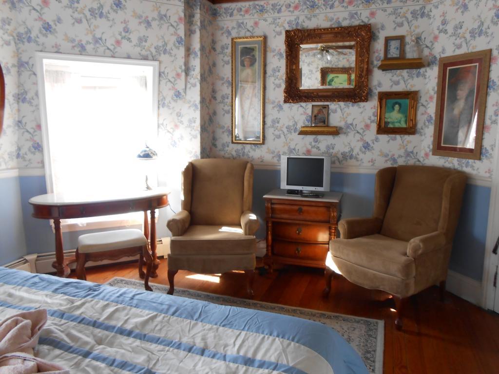 Angel Of The Sea Bed And Breakfast ケープ・メイ エクステリア 写真