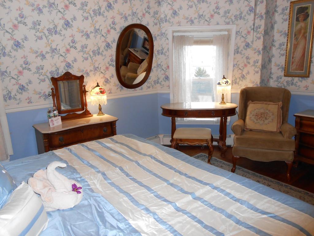 Angel Of The Sea Bed And Breakfast ケープ・メイ エクステリア 写真
